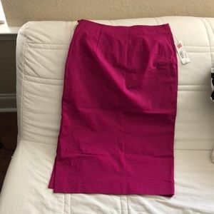 Brand new pink skirt